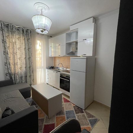 Lacasa-Wilson Square Тирана Екстер'єр фото