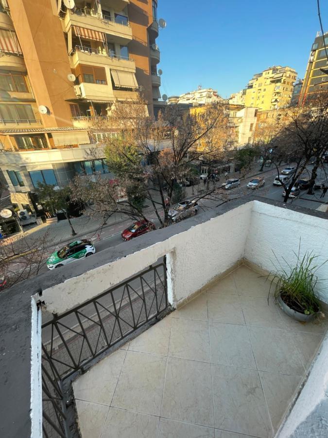 Lacasa-Wilson Square Тирана Екстер'єр фото