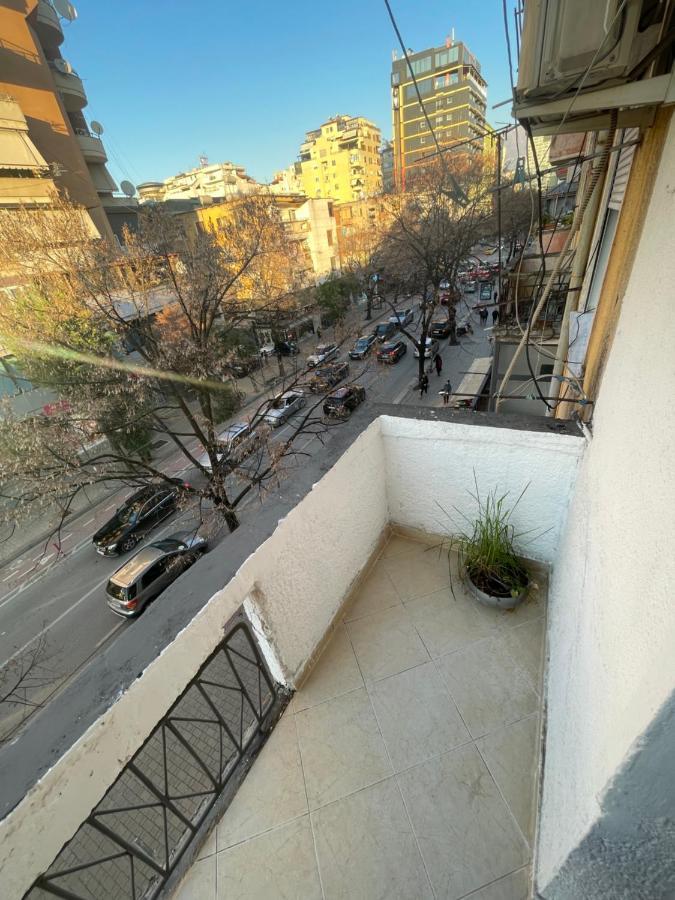 Lacasa-Wilson Square Тирана Екстер'єр фото